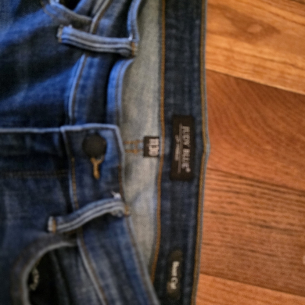 Judy Blue Classic Blue Jeans Size 11/30 - Picture 5 of 6